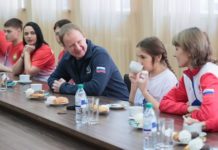 Губернатор Алтайского края Виктор Томенко открыл 37-ю зимнюю олимпиаду сельских спортсменов
